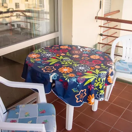 Modern In With Sea View, 90 Sqm Apartment