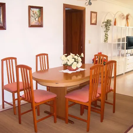 Apartment Modern In With Sea View, 90 Sqm *