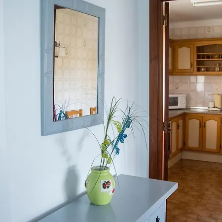 Modern In With Sea View, 90 Sqm Apartment