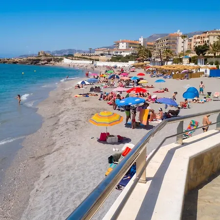 Modern In With Sea View, 90 Sqm Apartment Nerja