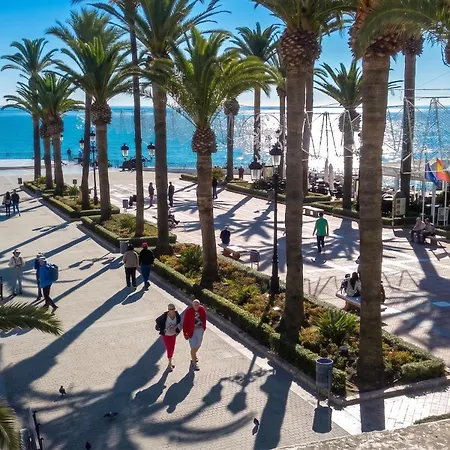 Modern In With Sea View, 90 Sqm Apartment