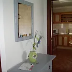 Modern In With Sea View, 90 Sqm Apartament *